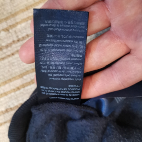 Tommy Hilfiger zip hood - Picture 5 of 5